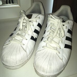 Adidas superstar